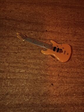 Free Yellow Electric Guitar Magnet